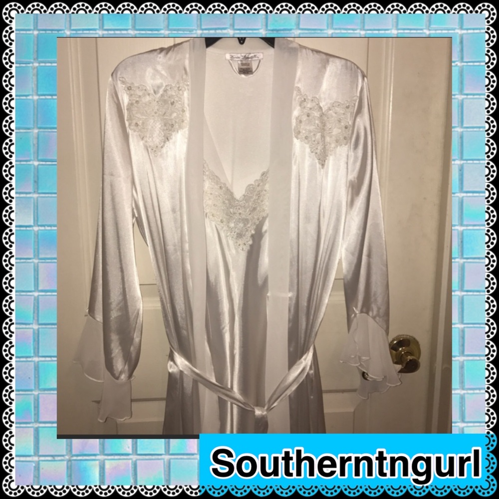 VINTAGE 💜LINEA DONATELLA💜Peignoir Pearl/Lace Set - Picture 9 of 9
